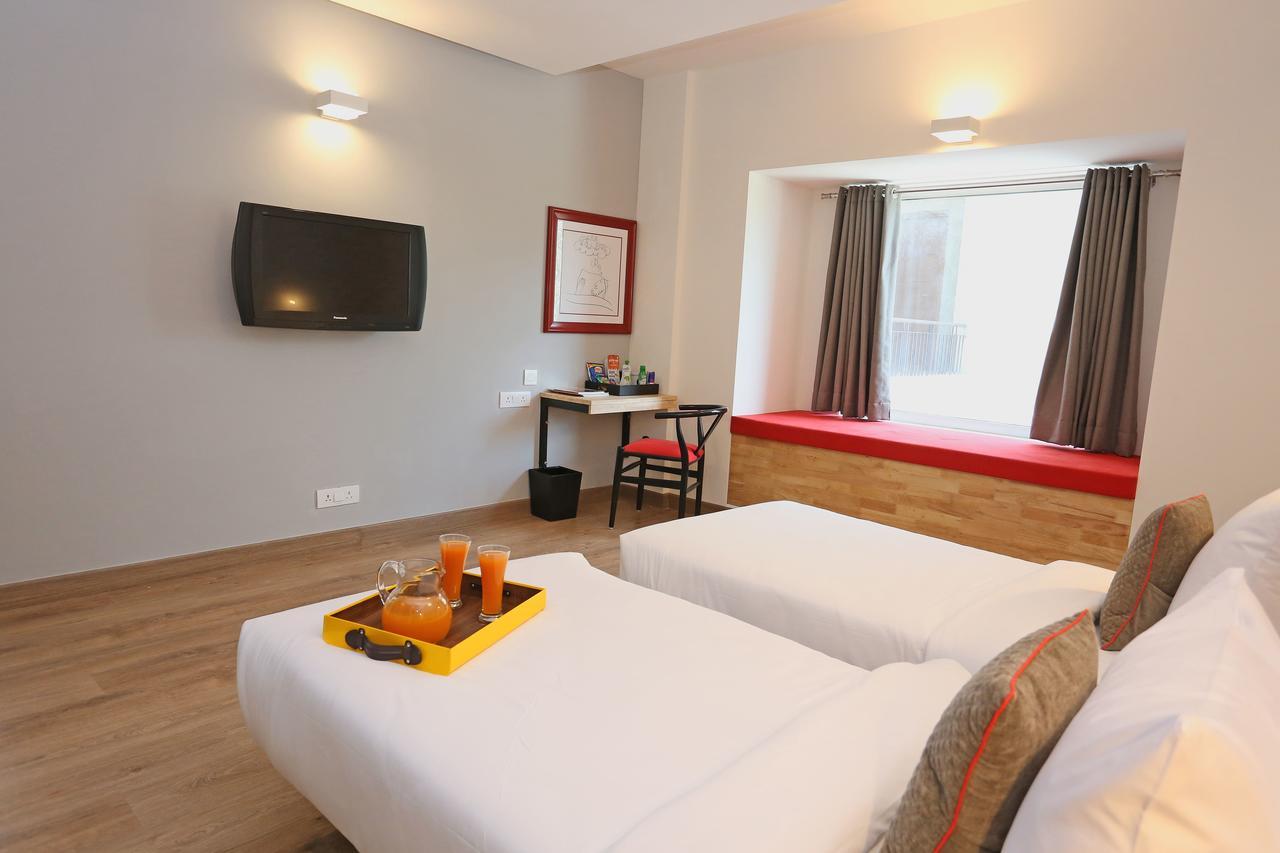 Oyo Townhouse 015 Lajpat Nagar Hotel Ню Делхи Екстериор снимка